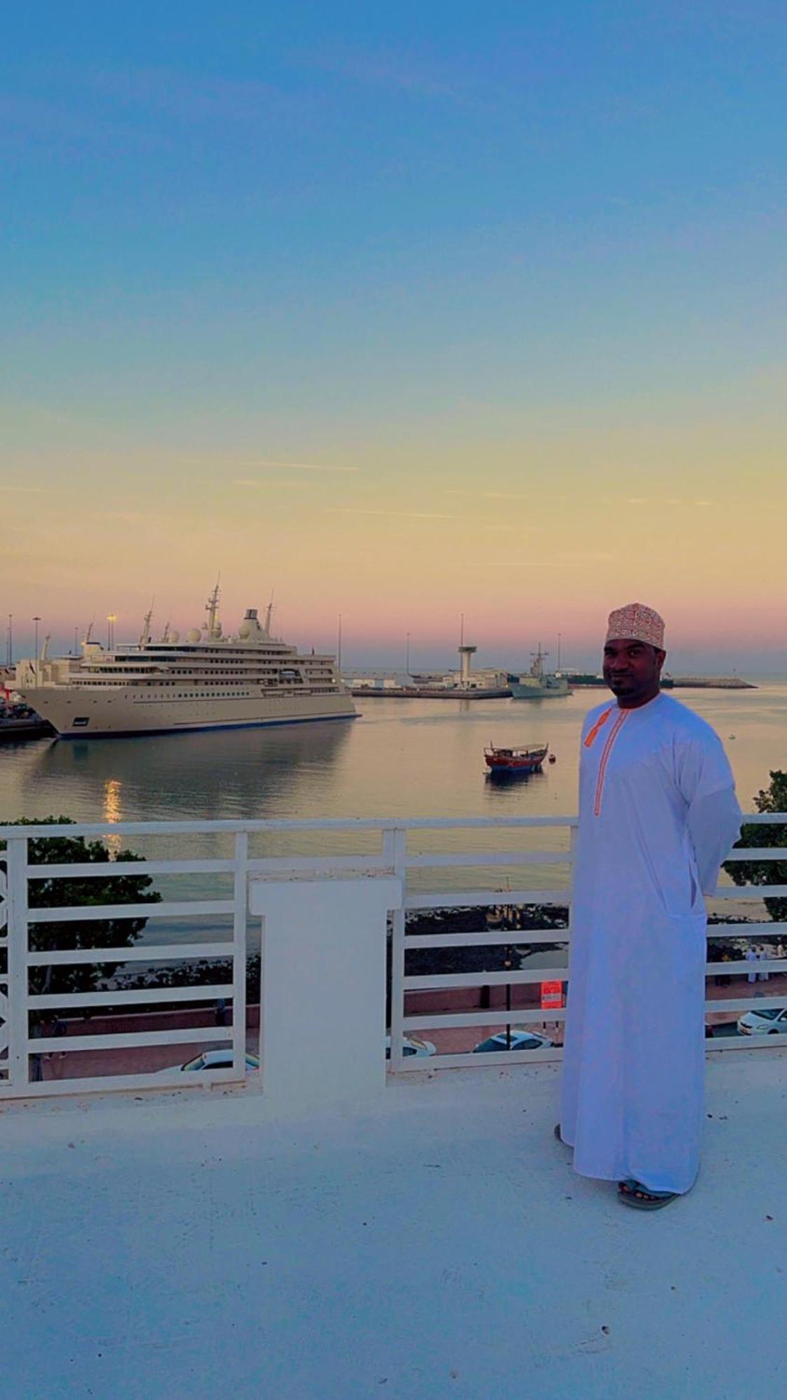 Muttrah Souq And Sea View Apartment Muskat Bagian luar foto