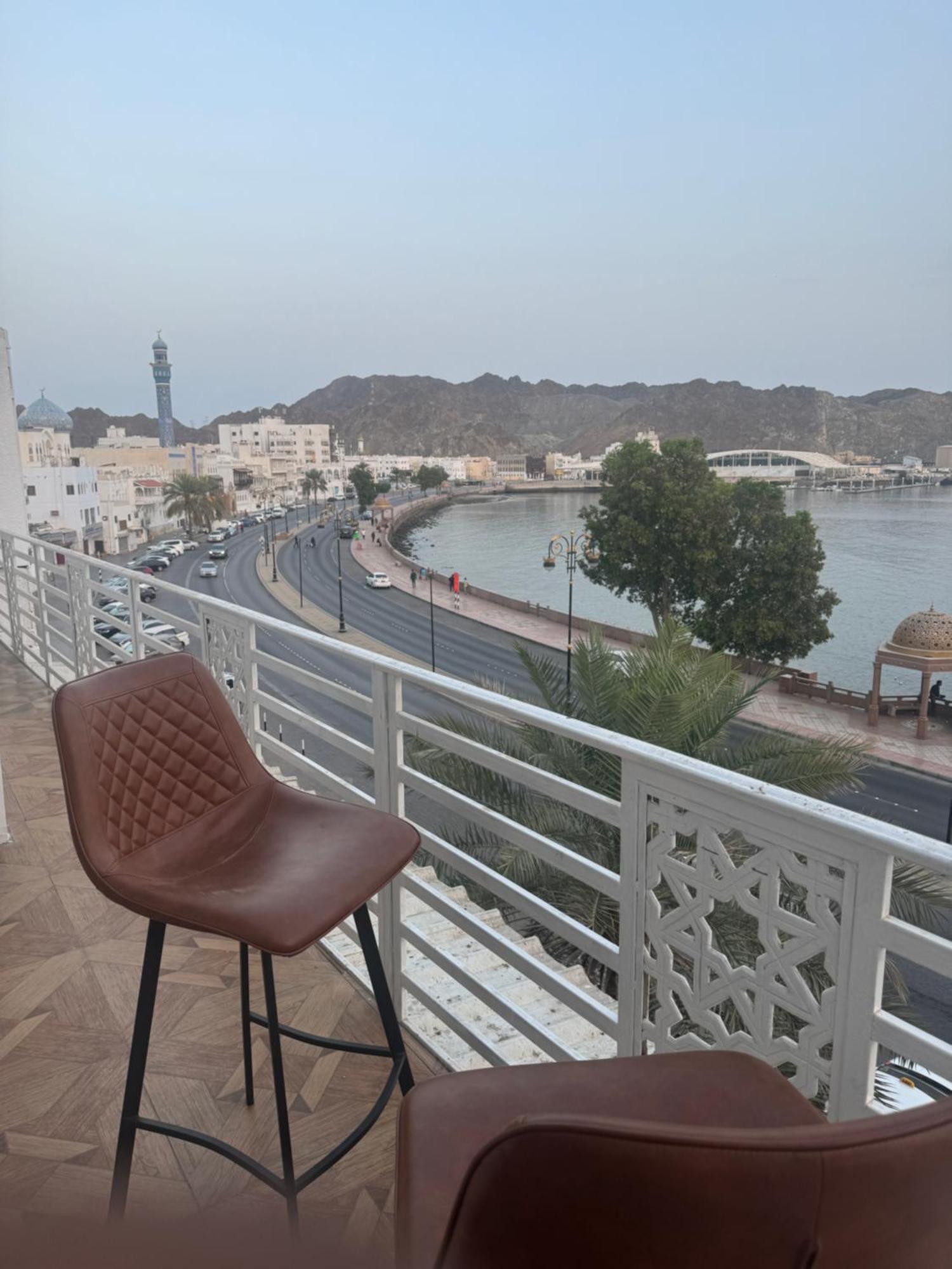 Muttrah Souq And Sea View Apartment Muskat Bagian luar foto
