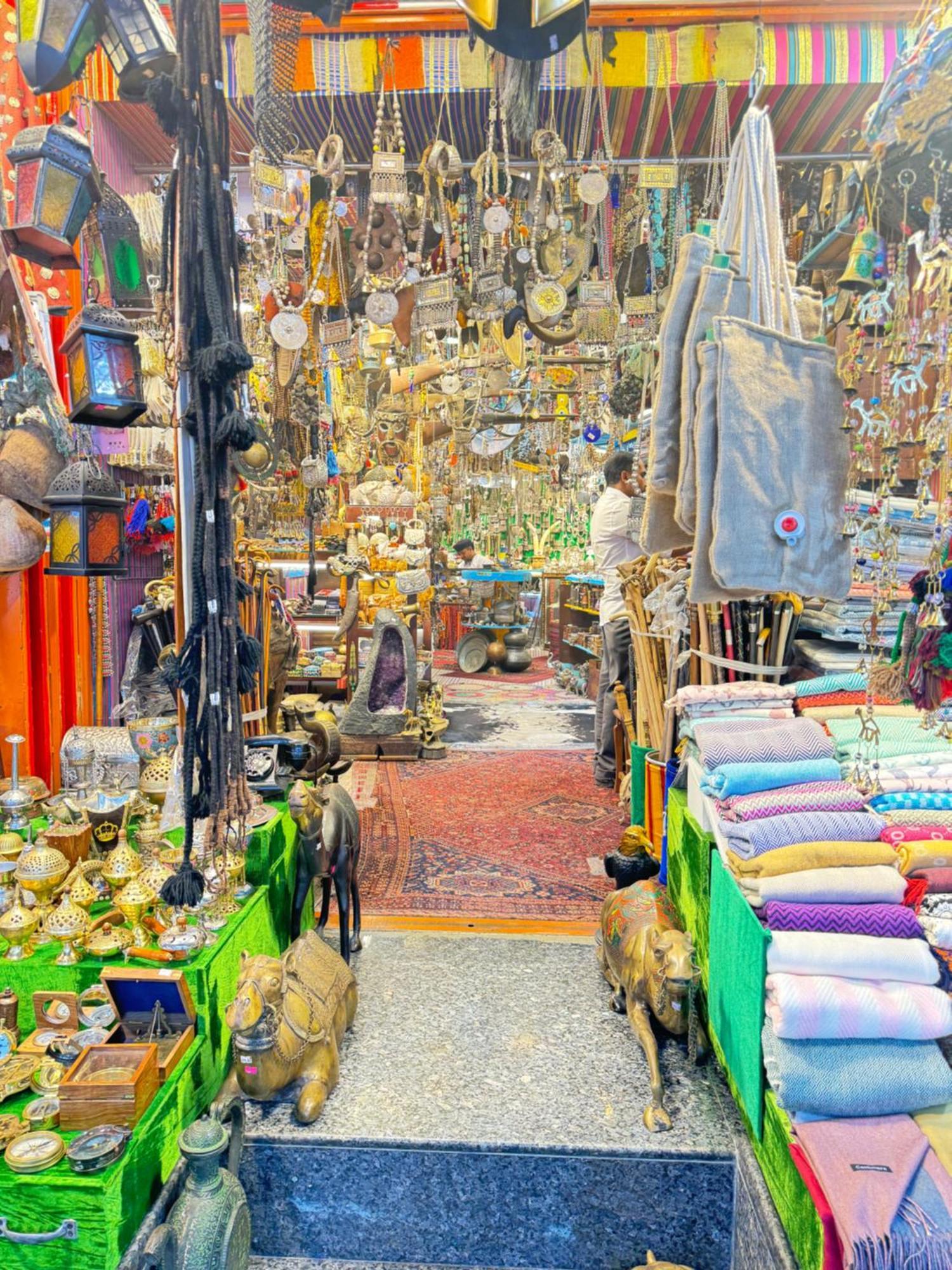 Muttrah Souq And Sea View Apartment Muskat Bagian luar foto